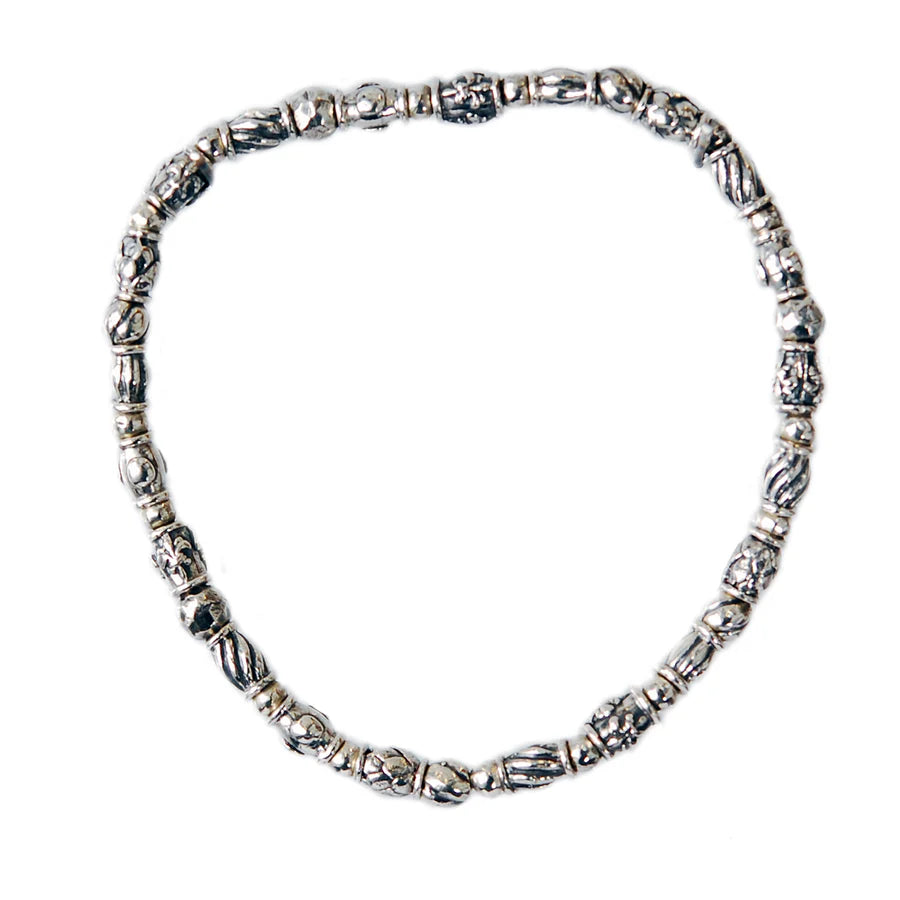 Silberarmbandröhren Lilies, Dragon Scales & Stars – in Silber oder 24 Karat vergoldet